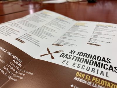 Mantel individual mostrando las XI Jornadas Gastronómicas de El Escorial
