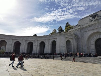 Visitantes al Valle de los Caídos