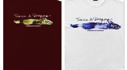 Camisetas del «dragón viajero» para la campaña turística Robledo por el Mundo