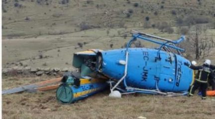 Un helicóptero de vigilancia del tráfico de la DGT sufre un accidente en Robledo de Chavela