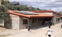 Los alumnos del Miguel de Cervantes hacen ‘plogging’: deporte y recogida de residuos en el Coto de Las Suertes de Collado Villalba