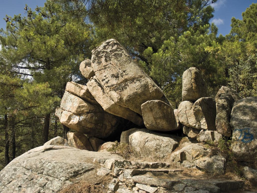 Monumento rocoso conocido como La Cobañera