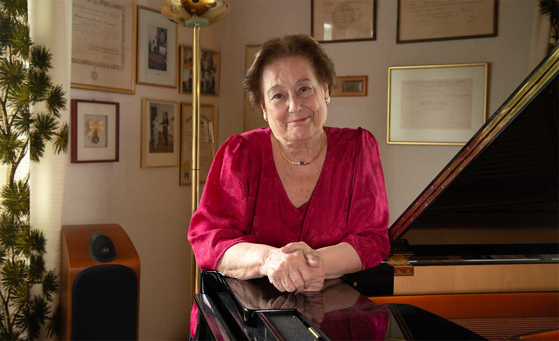 María Luisa Cantos