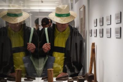 Alumno del CAMPVS Fundación durante la visita al museo