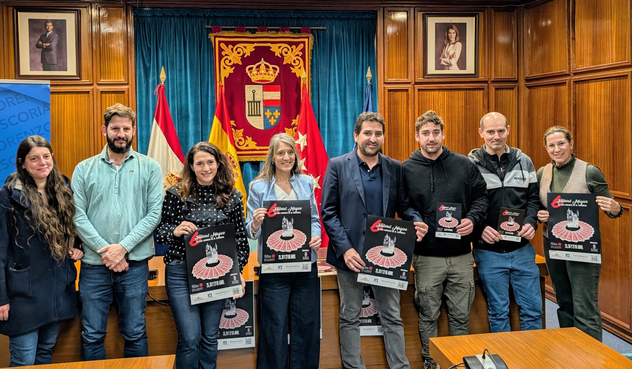 Presentación del VI Festival Mágico en el Ayuntamiento de San Lorenzo de El Escorial