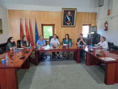 Junta Local de Seguridad extraordinaria de Robledo de Chabela copresidido por Pilar Trinidad.
