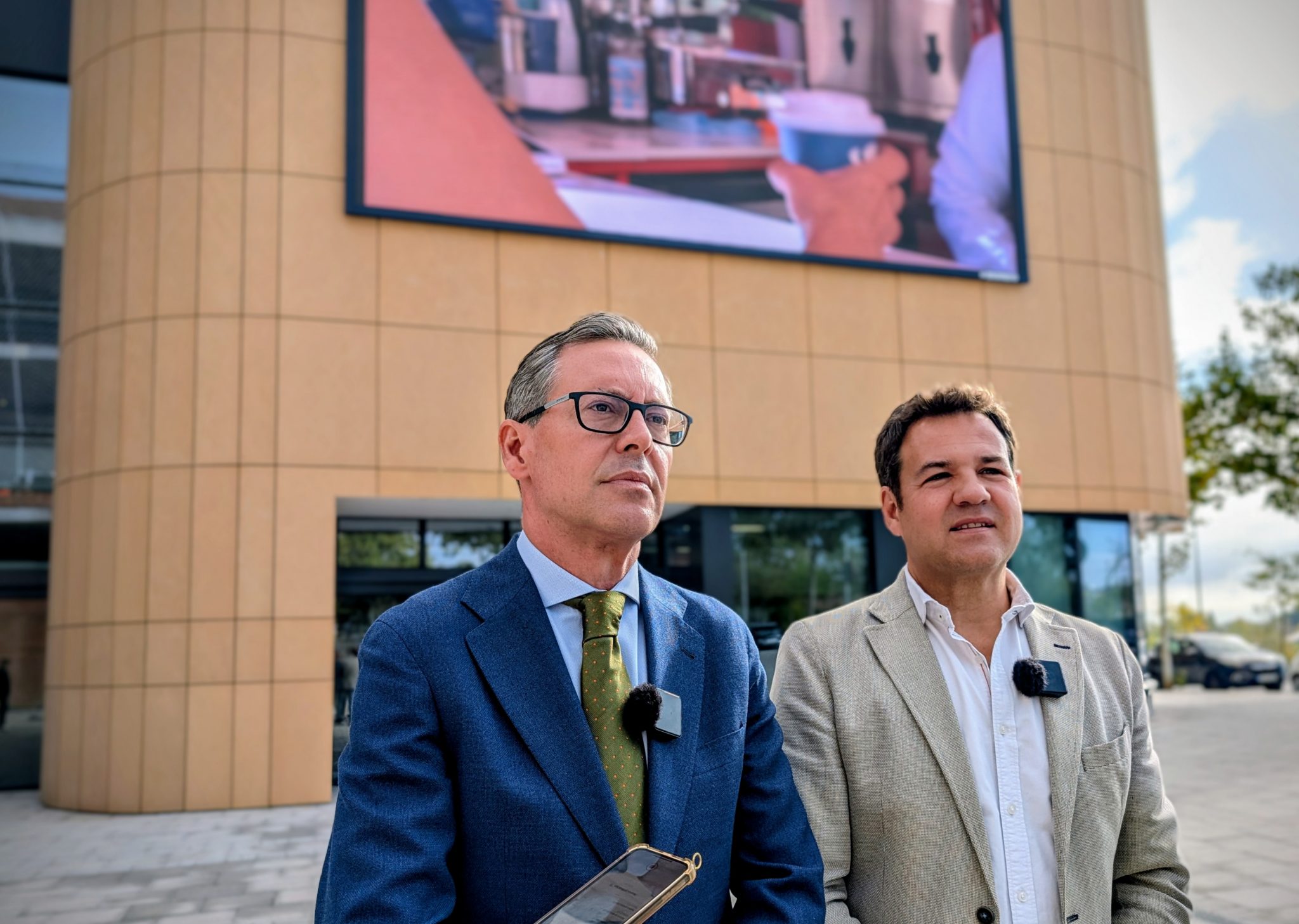 Alfonso Serrano y José de la Uz