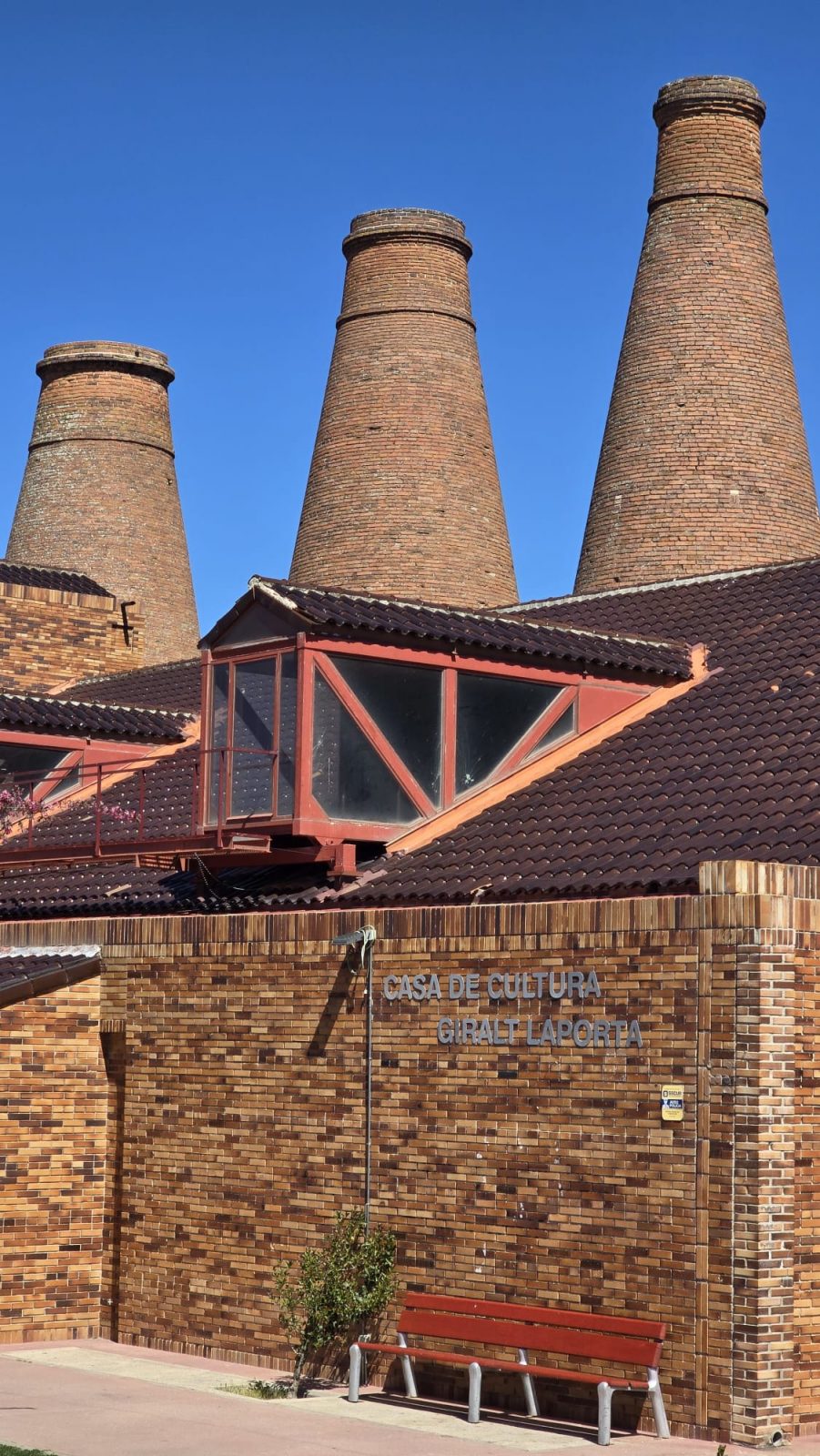 chimeneas de la Casa de Cultura de Valdemorillo