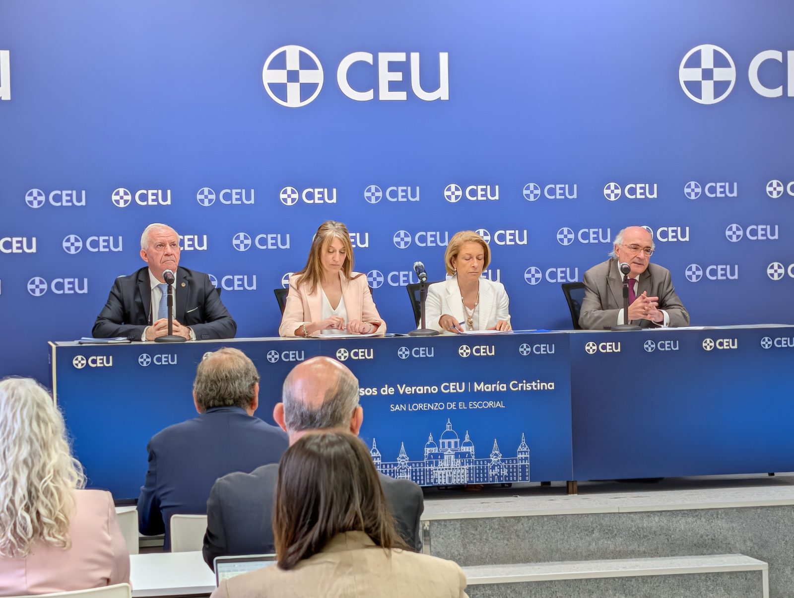 Cursos de Verano CEU María Cristina