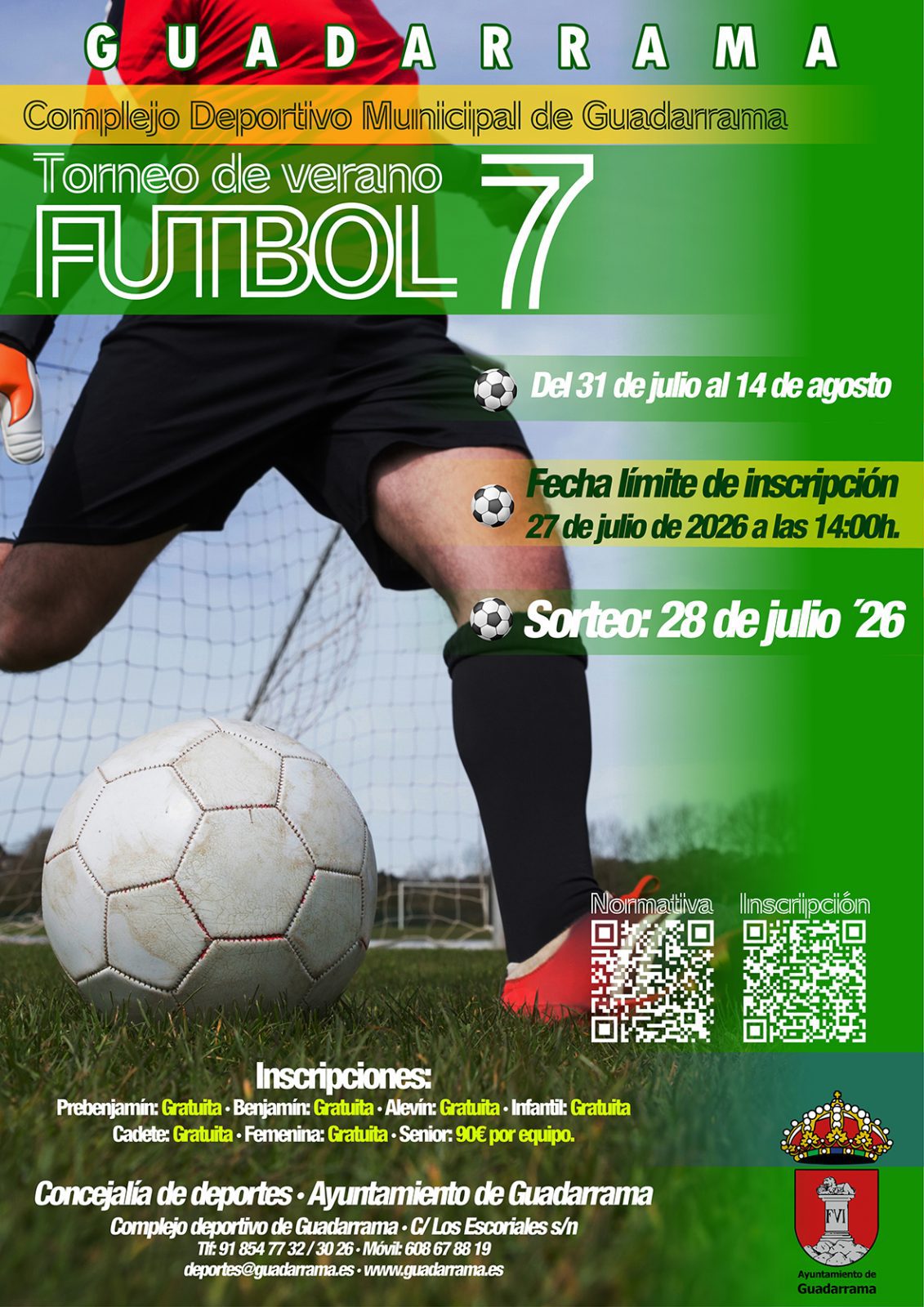 Cartel verde del Torneo de verano Fútbol 7 en Guadarrama que muestra las piernas de un jugador junto a un balón en el césped.