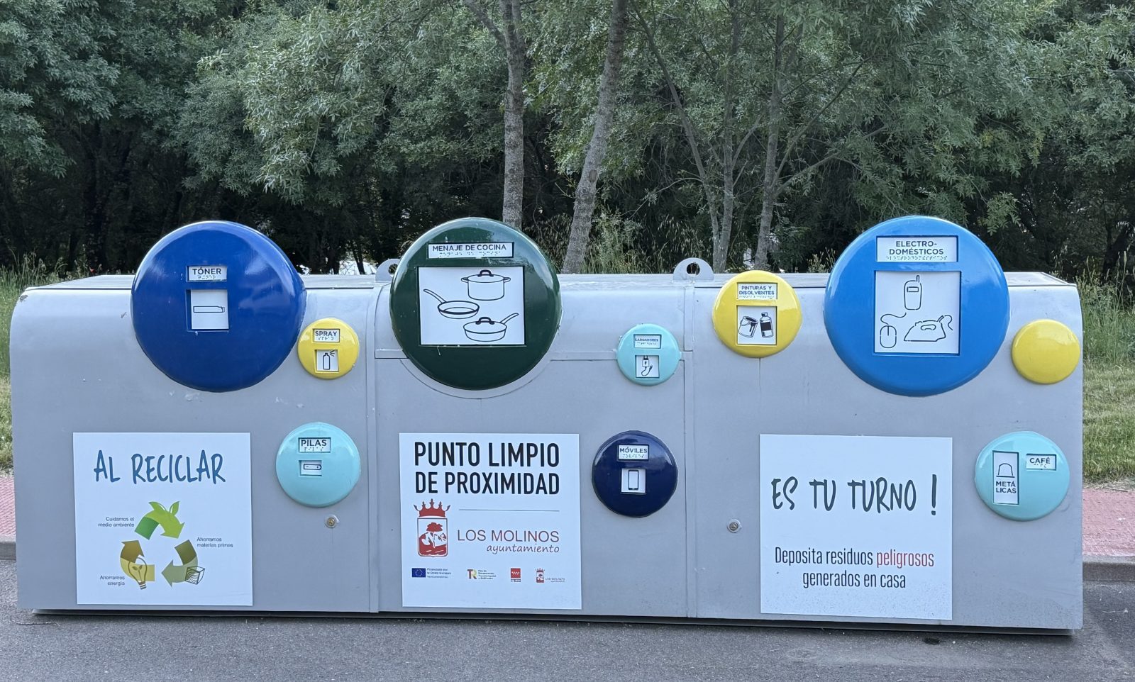 Punto Limpio de proximidad en Los Molinos
