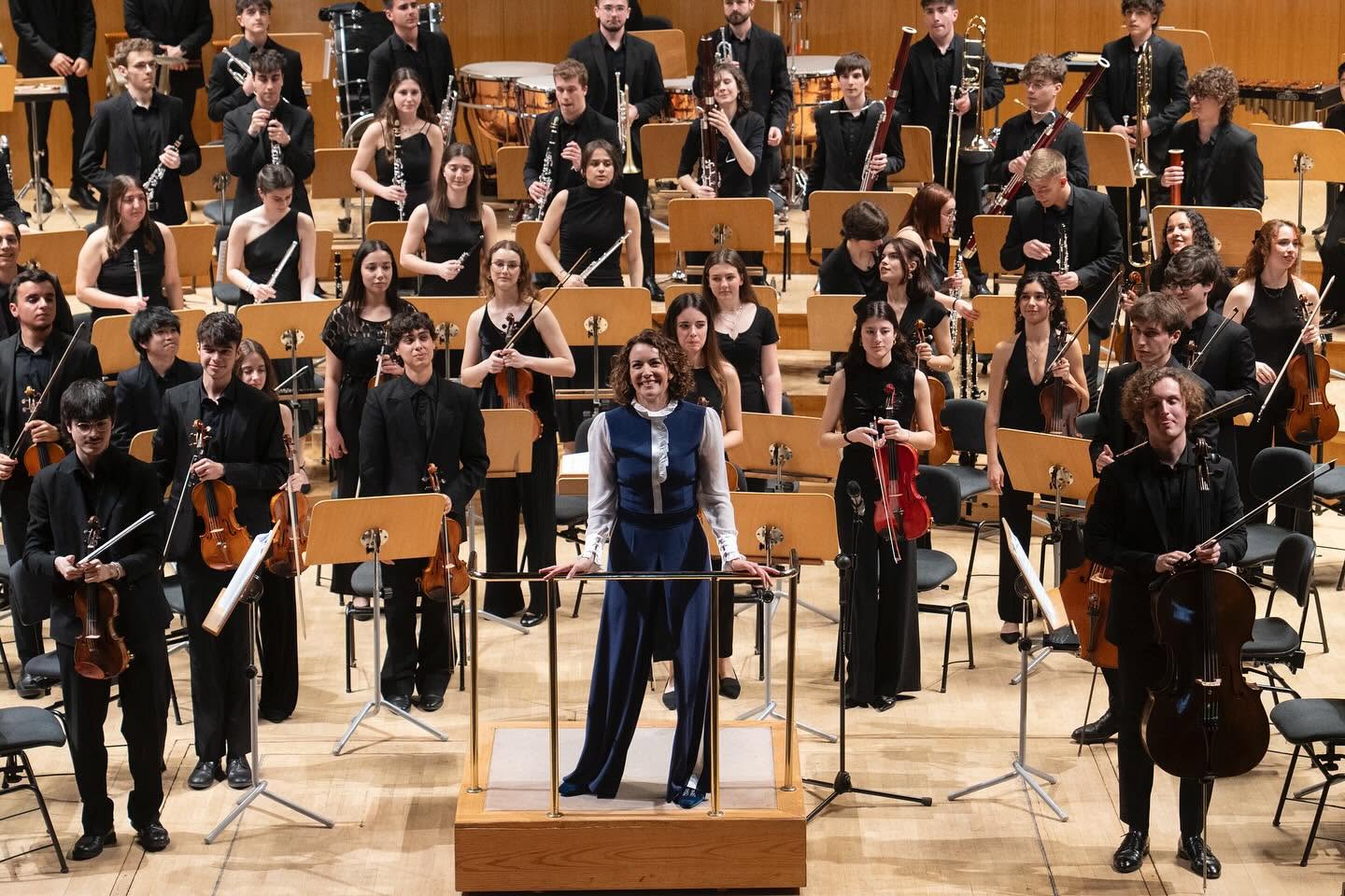 Joven Orquesta y Coro de la Comunidad de Madrid, con la dirección de Alondra de la Parra