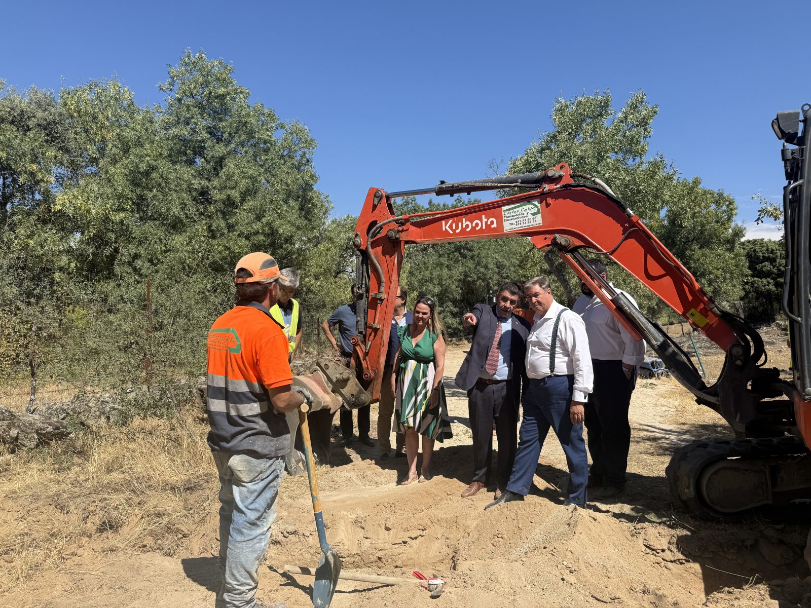 Visita a las obras de mejora de la red de agua en la zona de Los Ranchos