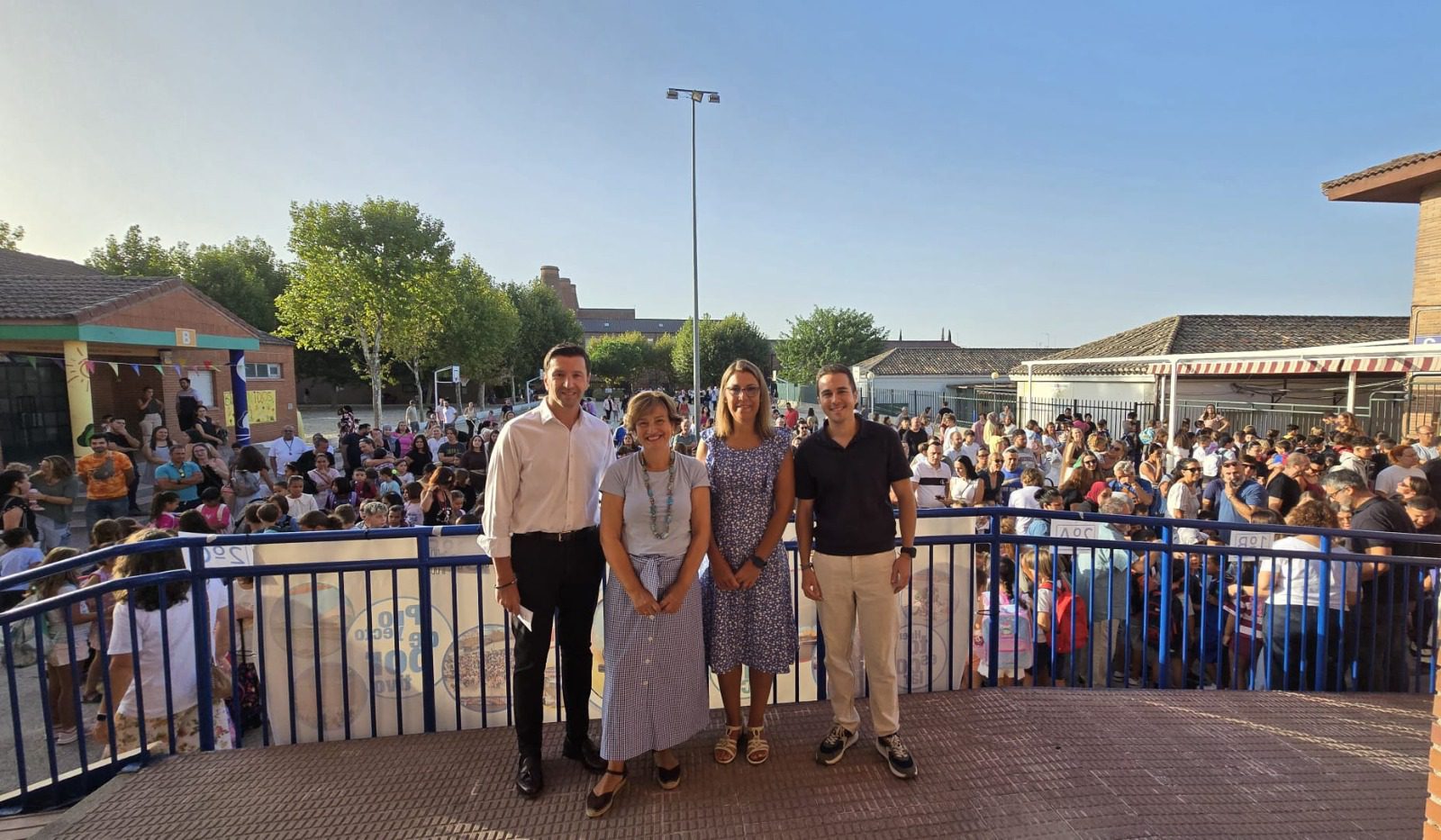 Inicio del curso en el colegio Juan Falcó de Valdemorillo