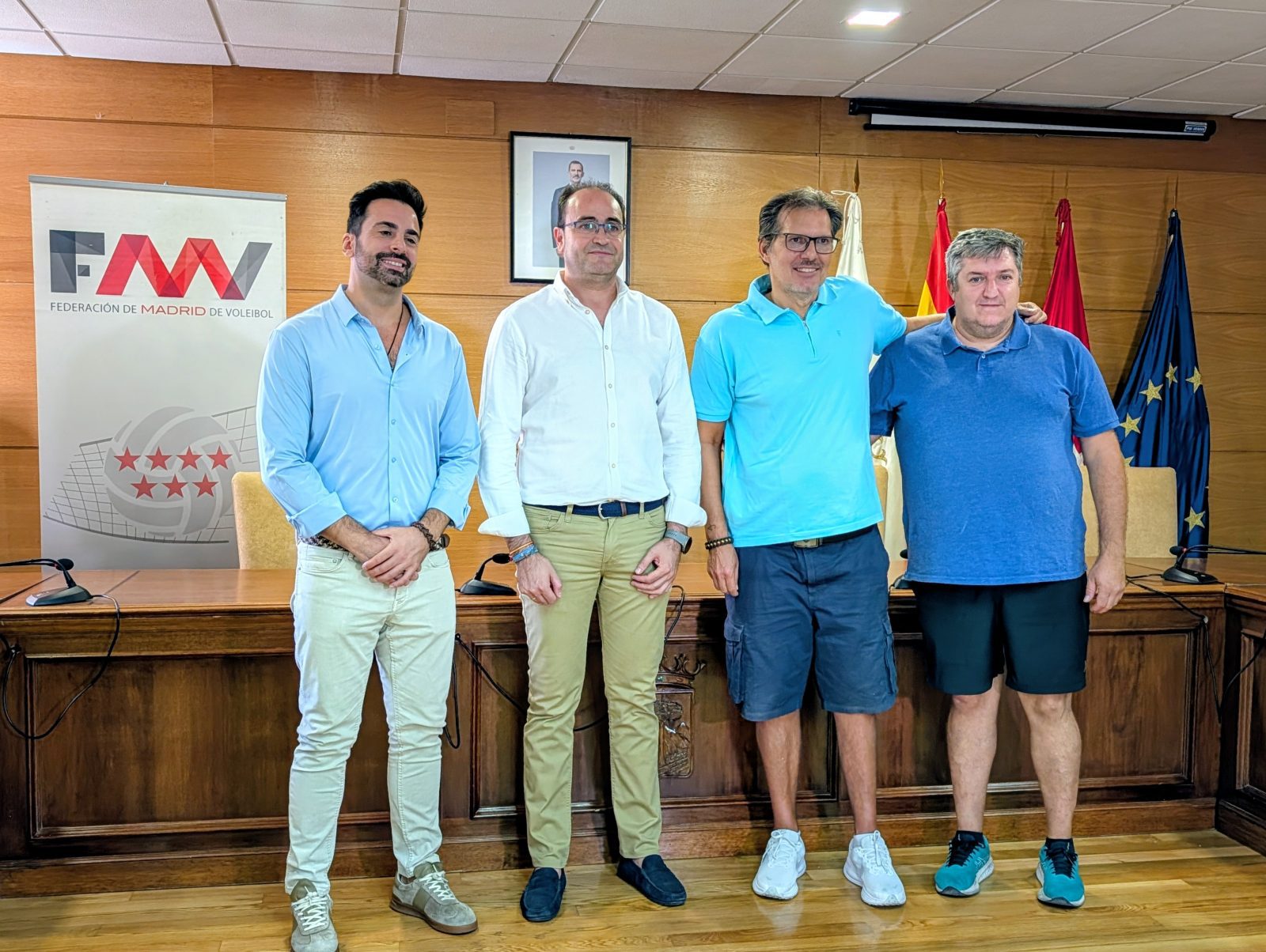 Presentación en el Ayuntamiento de Los Molinos de la Copa Comunidad de Madrid de Voleibol 