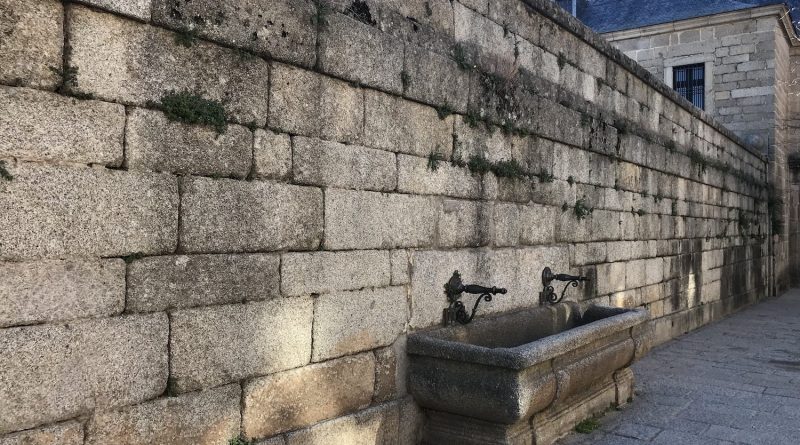Fuente caballería