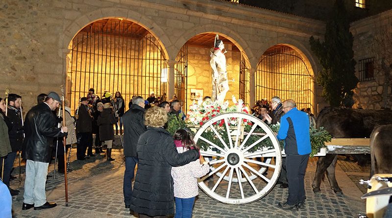 procesión-antorchas