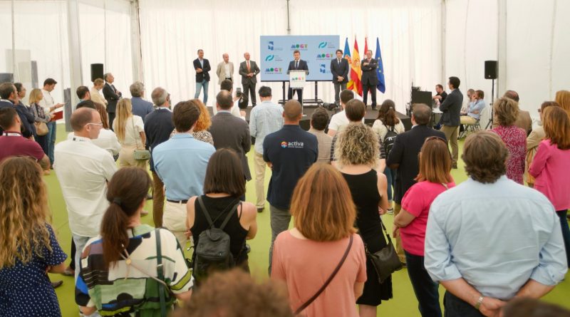 E3F126B3-0A66-46A4-975C-97F1E98A3730-scaled