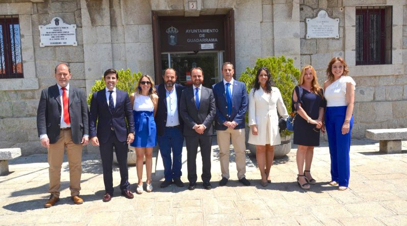 e7cc09c2-7bef-4b04-b76c-487da46ddbdb