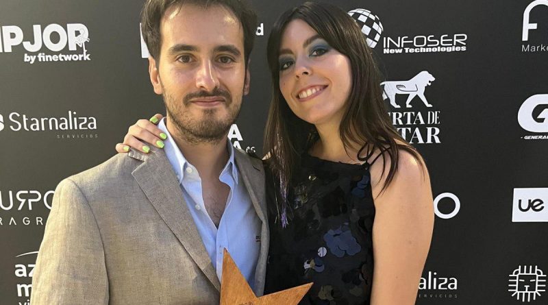 Alejandro Baena_Emma Martinez