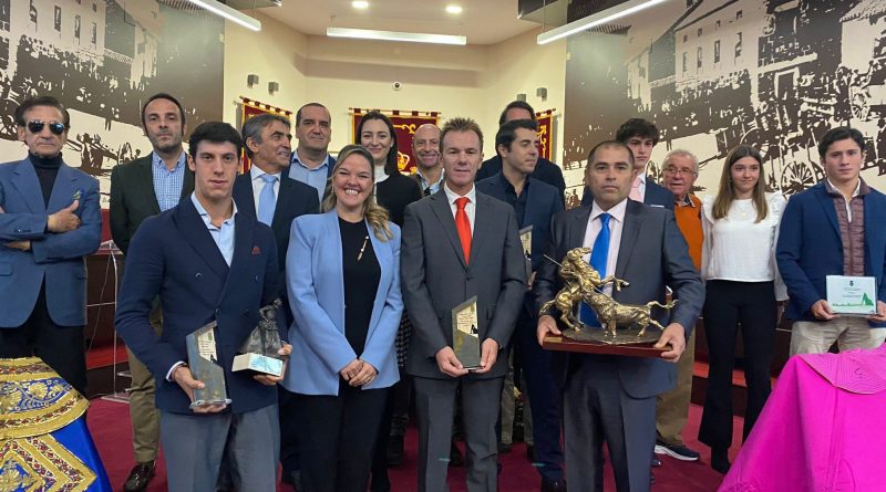 foto familia Galapago de Oro