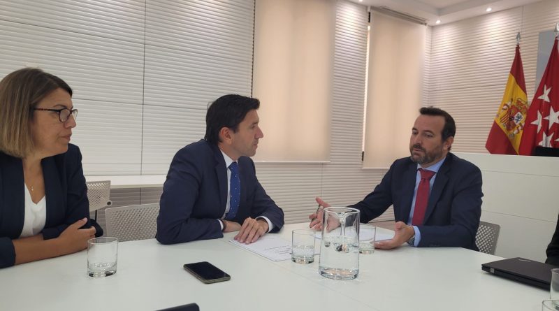 reunión viceconsejero educación