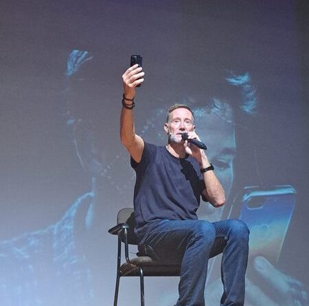 Conferencias-de-Pedro-Garcia-Aguado-el-13-de-diciembre-en-el-Teatro-de-Moralzarzal-2024