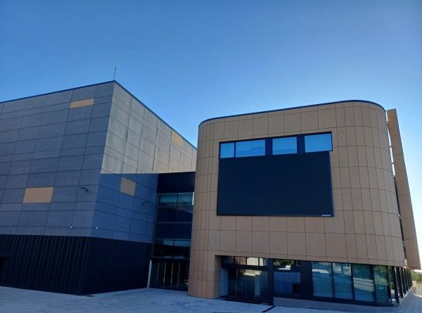 Nueva Pabellon Polideportivo de La Marazuela