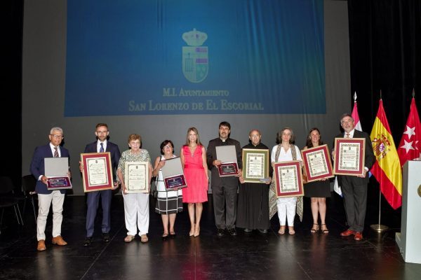 Honores y distinciones San Lorenzo de El Escorial 2025