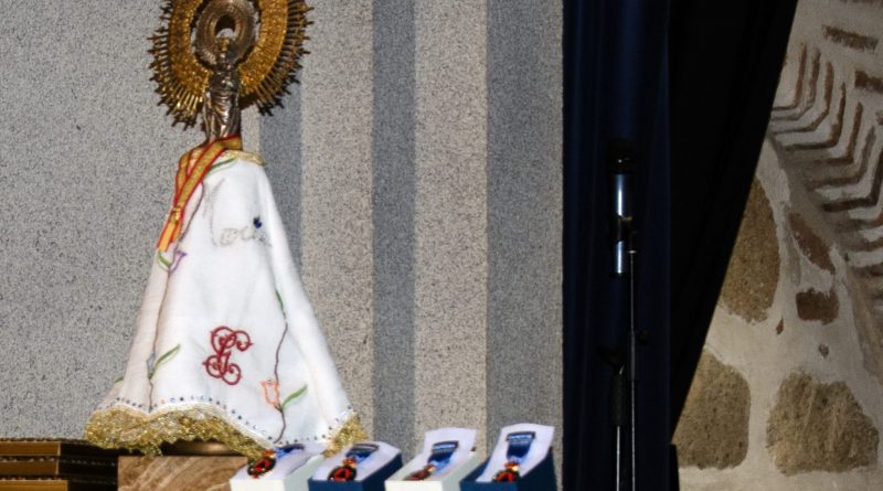 MEDALLAS AYUNTAMIENTO