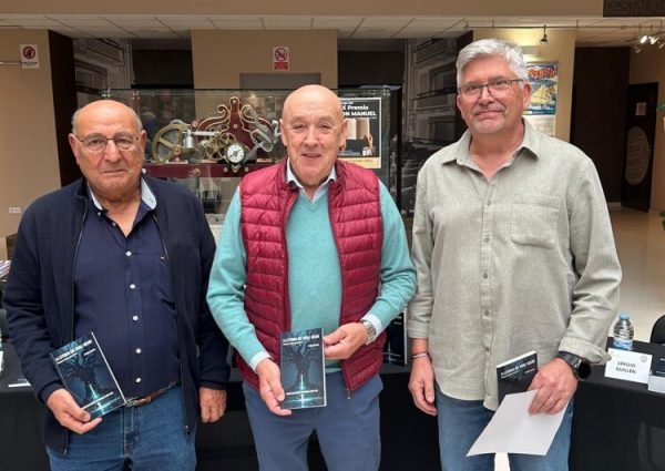 Francisco-Javier-Asensi-gana-el-premio-Don-Manuel-de-Narrativa-Corta-2025-en-Moralzarzal