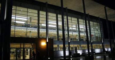 Biblioteca Miguel Hernández (1)