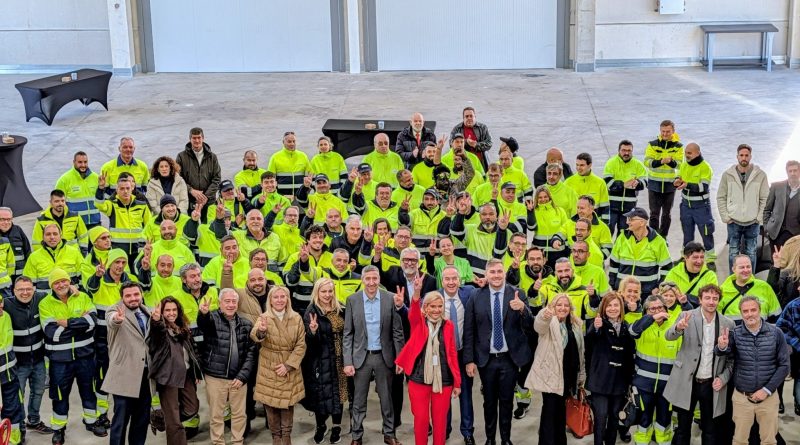 PXL_20251119_105440091.MP~2