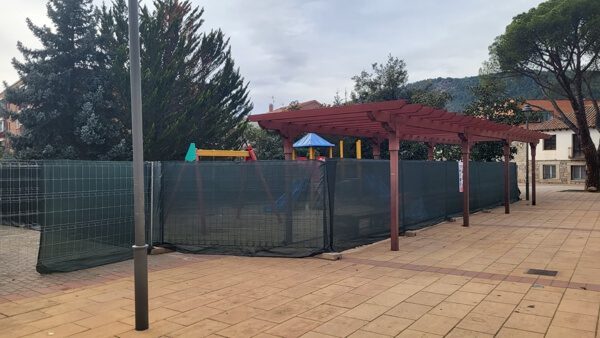 Comienzan-las-obras-de-embellecimiento-en-el-entorno-de-El-Hogar-de-Mayores-de-Moralzarzal-diciembre-2025