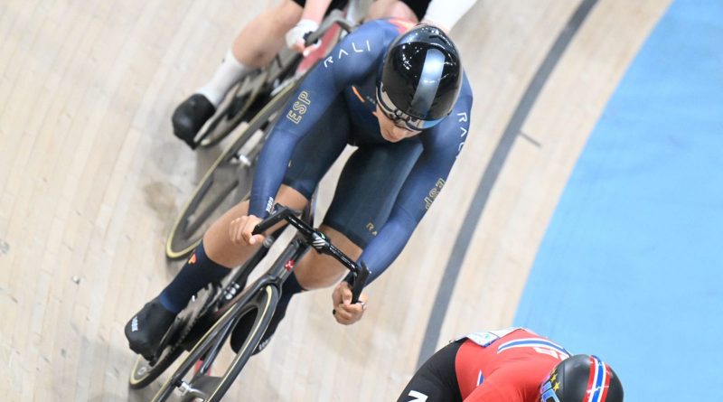 EVA ANGUELA Scratch Konya