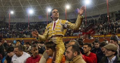 IMG_8938 JO A HOMBROS