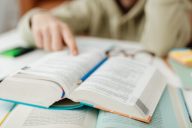 becas-escolares-529x298