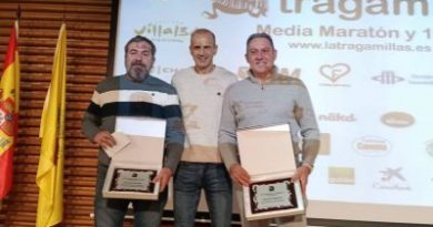 HOMENAJES TRAGAMILLAS