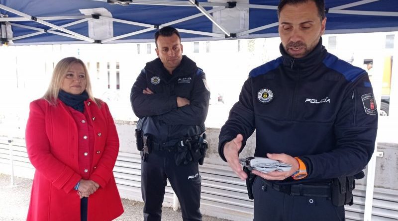 Presentación nuevo equipamiento Policía. 13-4-26 (15)