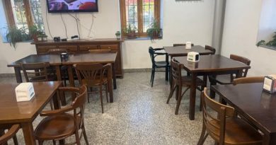 Moralzarzal-mejora-la-estetica-y-funcionalidad-de-la-cafeteria-de-El-Hogar-de-Mayores.-Mesas