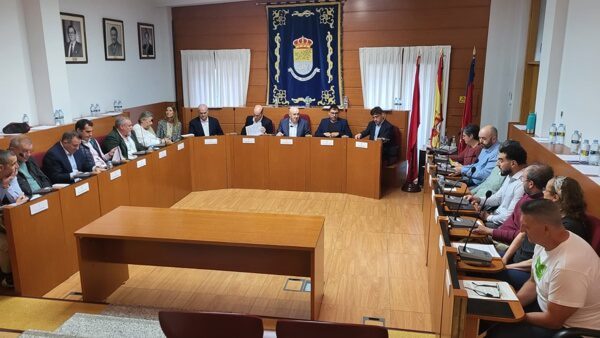 La-oposicion-bloquea-en-el-Pleno-de-Moralzarzal-4-proyectos-clave-para-la-seguridad-el-deporte-y-los-servicios-basicos