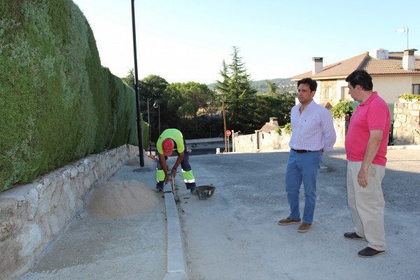 Obras calle Himalaya