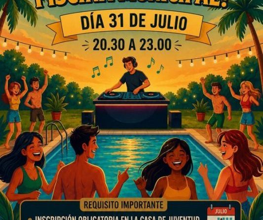 Fiesta-nocturna-en-la-Piscina-Municipal-de-Moralzarzal-para-celebrar-el-ecuador-del-verano-con_