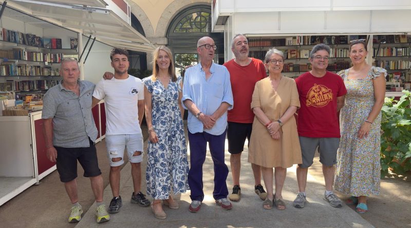 Feria del Libro Antiguo y de Ocasión en San Lorenzo de El Escorial