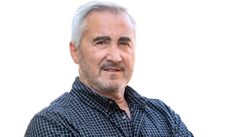 Javier España