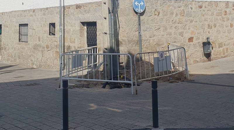 obras postes tendido eléctrico
