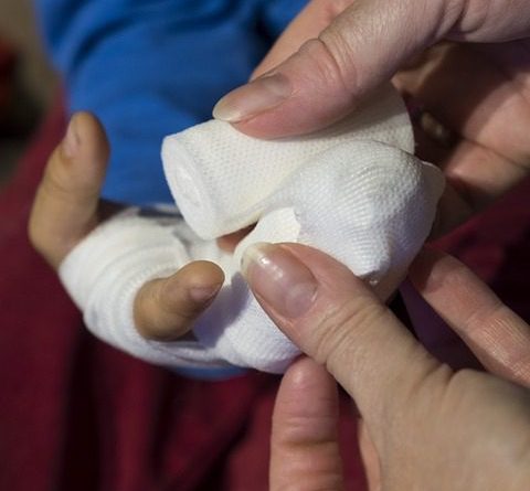 child-2737062_960_720