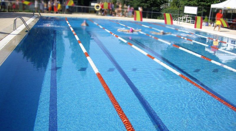 piscina municipal hoyo