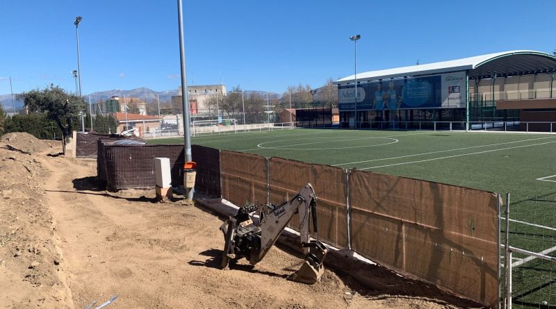 obras gradas campo de fútbol