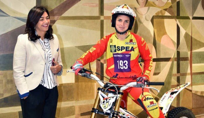 Sandrá Gomez en CSD con Maria José Rienda